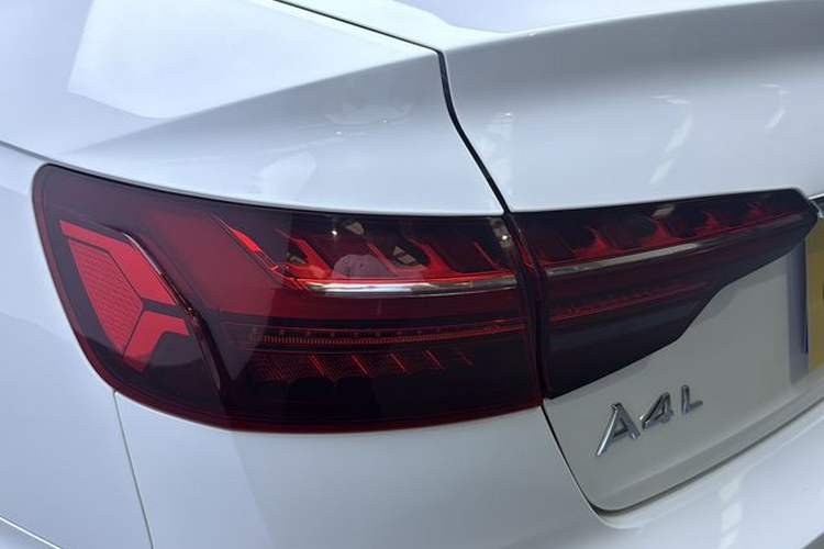Used Audi A4L 2020 40 TFSI Fashion Dynamic Model Exterior 9