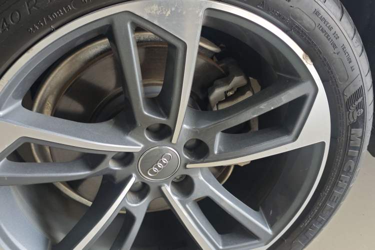 Used Audi A4L 2020 40 TFSI Fashion Dynamic Model Exterior 9