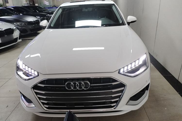 Used Audi A4L 2020 40 TFSI Fashionable and Elegant Model Front