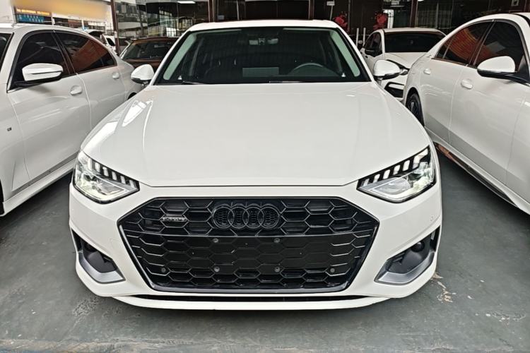 Used Audi A4L 2020 40 TFSI Fashionable and Elegant Model Front