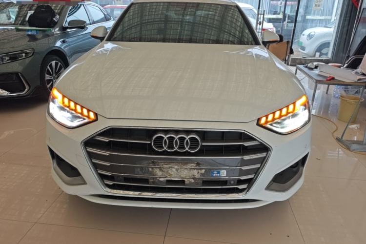 Used Audi A4L 2020 40 TFSI Fashionable and Elegant Model Front