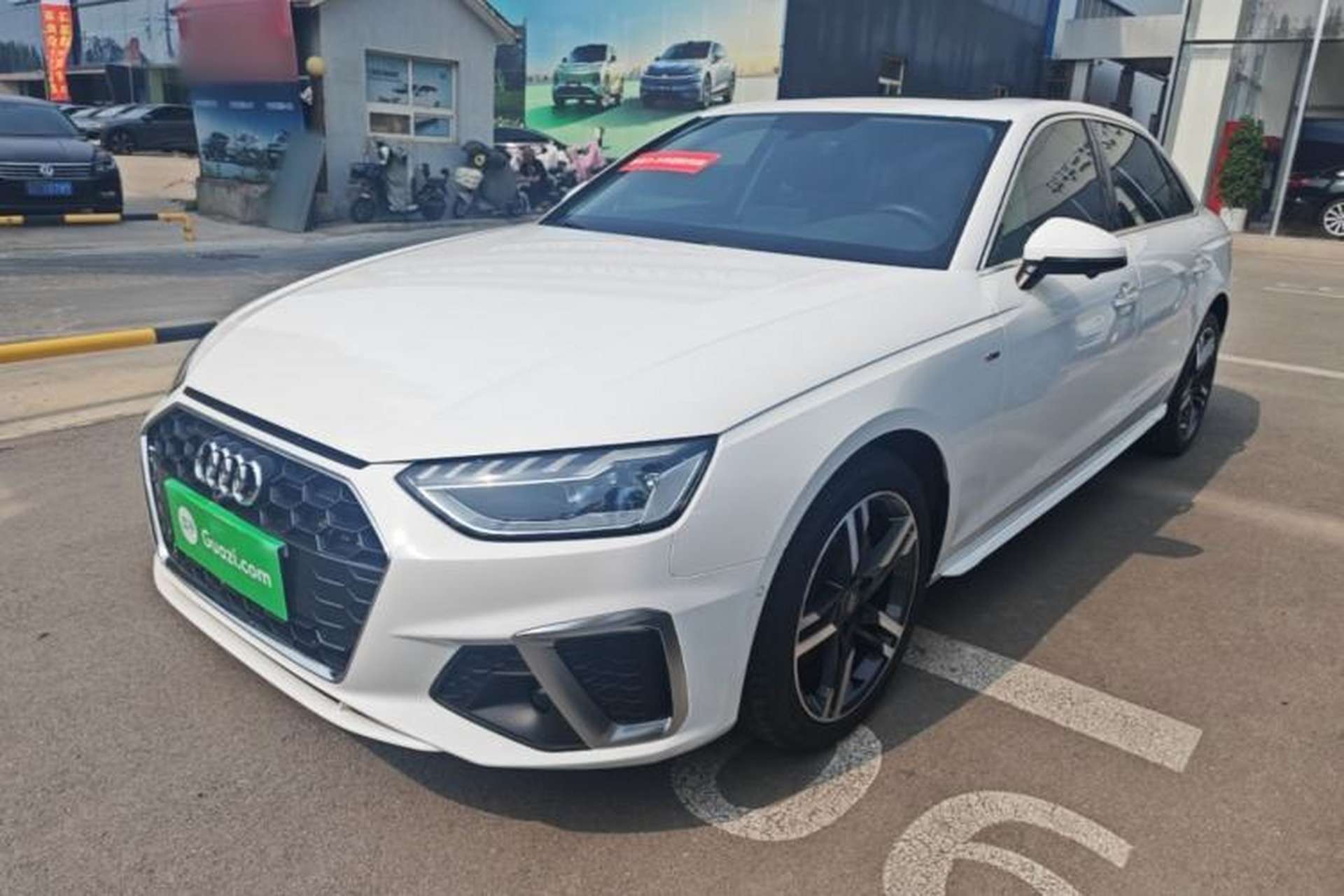 Used Audi A4L 2020 40 TFSI Luxury Dynamic Model Front Left 45 Deg