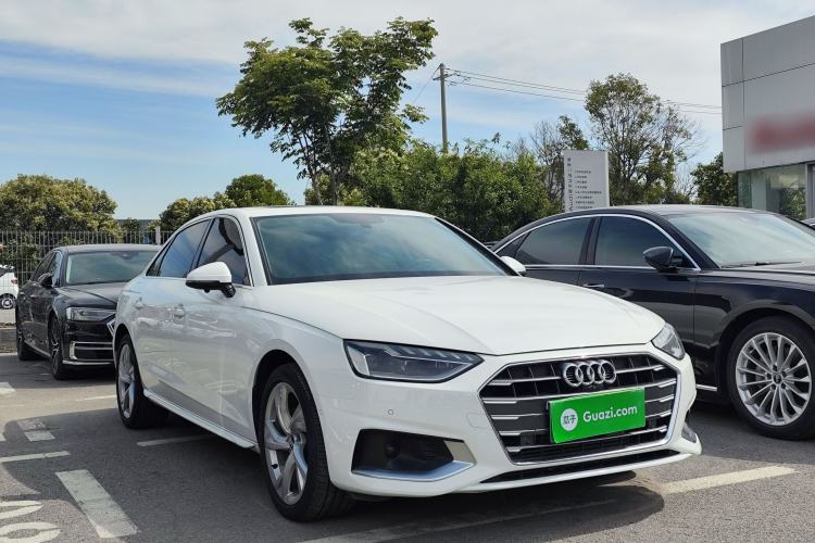 Used Audi A4L 2020 40 TFSI Luxury Prestige Edition Front Right 45 Deg