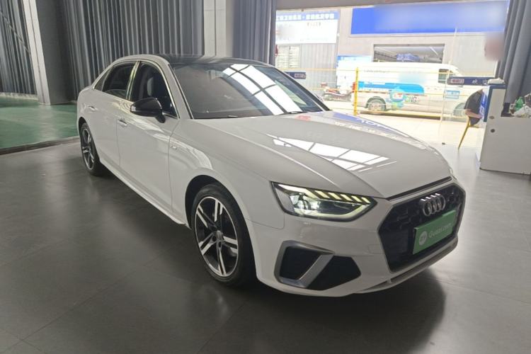 Used Audi A4L 2020 40 TFSI Luxury Dynamic Model Front Right 45 Deg