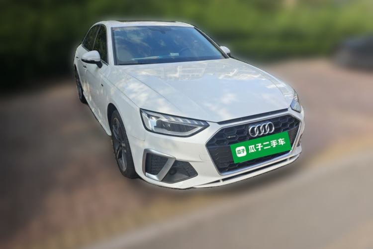 Used Audi A4L 2020 40 TFSI quattro Luxury Dynamic Model Front Right 45 Deg