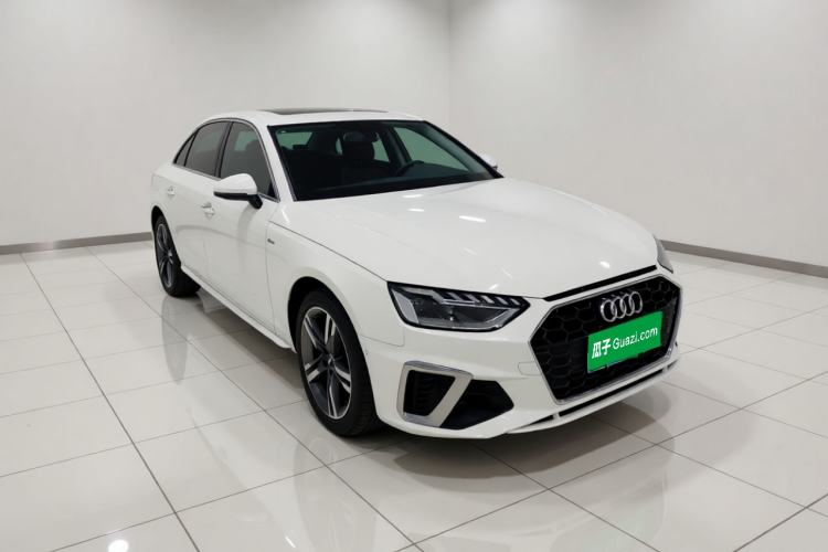Used Audi A4L 2020 40 TFSI Luxury Dynamic Model Front Right 45 Deg