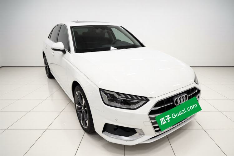 Used Audi A4L 2020 40 TFSI Fashionable and Elegant Model Front Right 45 Deg