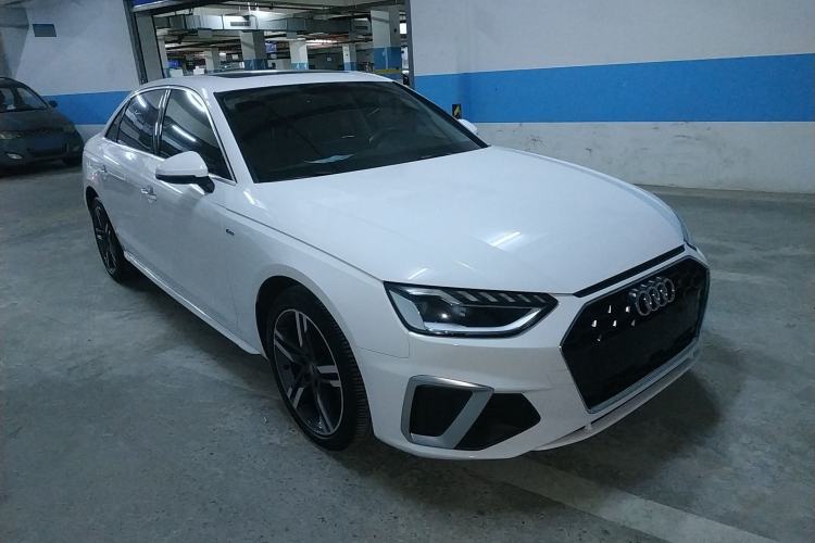 Used Audi A4L 2020 40 TFSI Luxury Dynamic Model Front Right 45 Deg