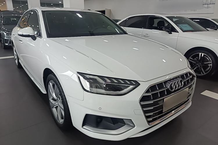 Used Audi A4L 2020 40 TFSI Luxury Prestige Edition Front Right 45 Deg