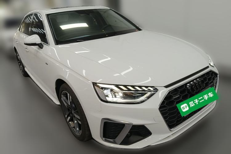 Used Audi A4L 2020 40 TFSI quattro Luxury Dynamic Model Front Right 45 Deg