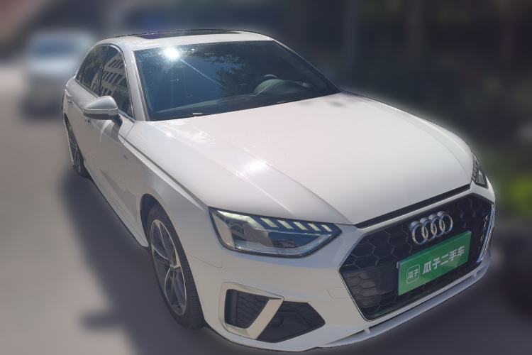 Used Audi A4L 2020 40 TFSI Luxury Dynamic Model Front Right 45 Deg