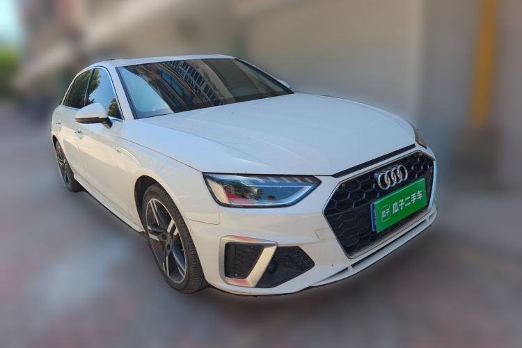Used Audi A4L 2020 40 TFSI Luxury Dynamic Model Front Right 45 Deg