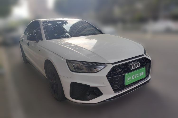 Used Audi A4L 2020 40 TFSI Luxury Dynamic Model Front Right 45 Deg