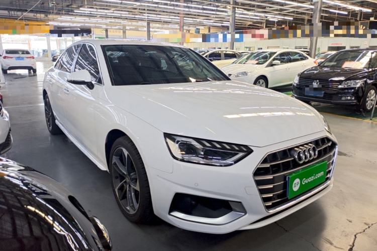 Used Audi A4L 2020 40 TFSI Fashionable and Elegant Model Front Right 45 Deg
