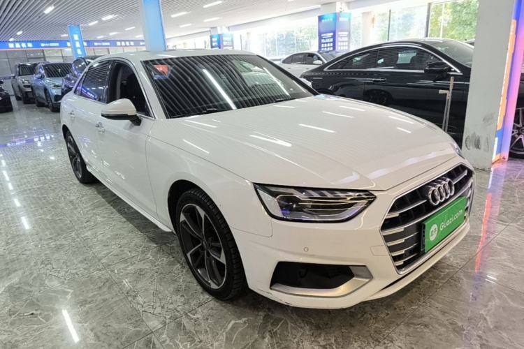 Used Audi A4L 2020 40 TFSI Fashionable and Elegant Model Front Right 45 Deg