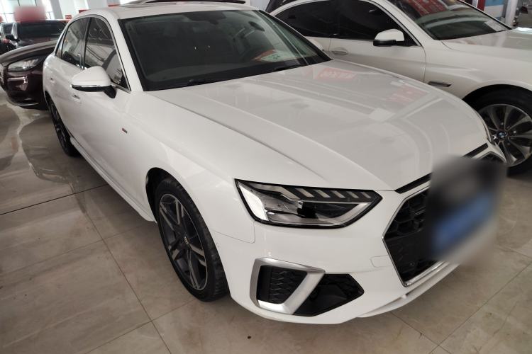 Used Audi A4L 2020 40 TFSI quattro Luxury Dynamic Model Front Right 45 Deg
