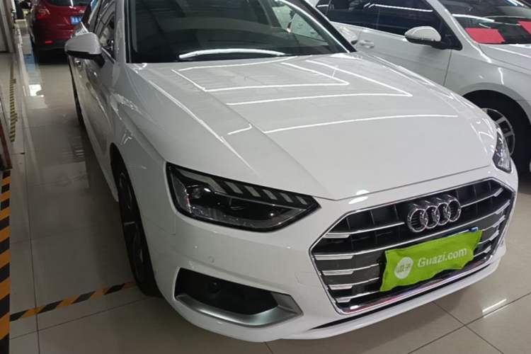 Used Audi A4L 2020 40 TFSI Fashionable and Elegant Model Front Right 45 Deg