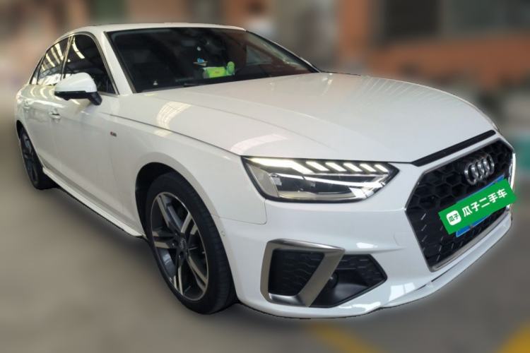 Used Audi A4L 2020 40 TFSI Luxury Dynamic Model Front Right 45 Deg