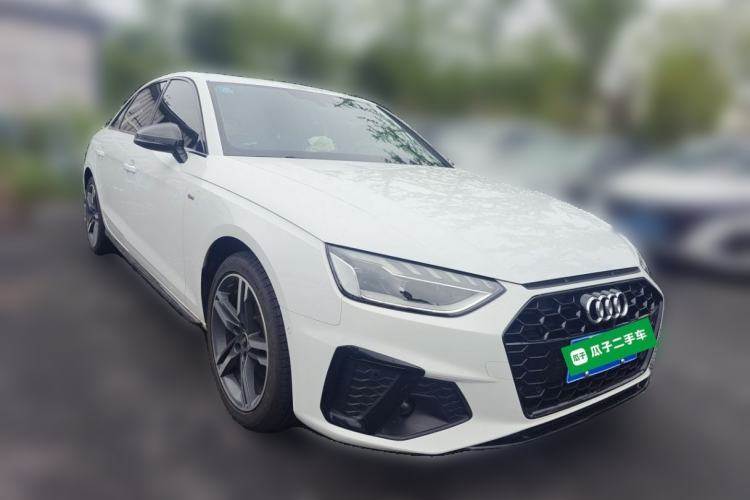 Used Audi A4L 2020 40 TFSI Luxury Dynamic Model Front Right 45 Deg