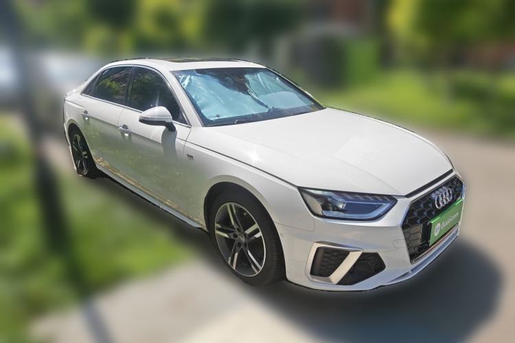 Used Audi A4L 2020 40 TFSI Luxury Dynamic Model Front Right 45 Deg