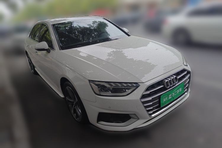 Used Audi A4L 2020 40 TFSI Fashionable and Elegant Model Front Right 45 Deg