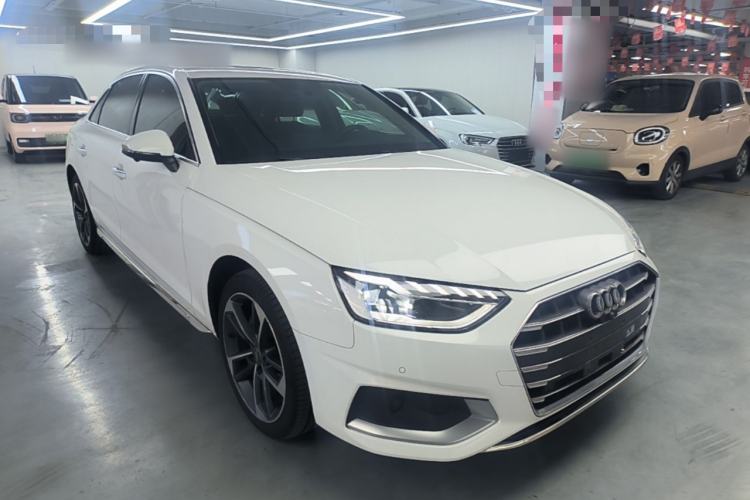 Used Audi A4L 2020 40 TFSI Fashionable and Elegant Model Front Right 45 Deg