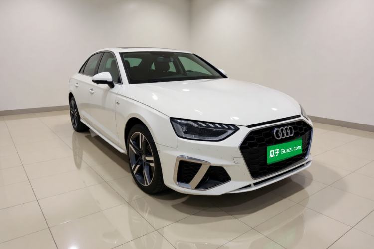 Used Audi A4L 2020 40 TFSI Luxury Dynamic Model Front Right 45 Deg
