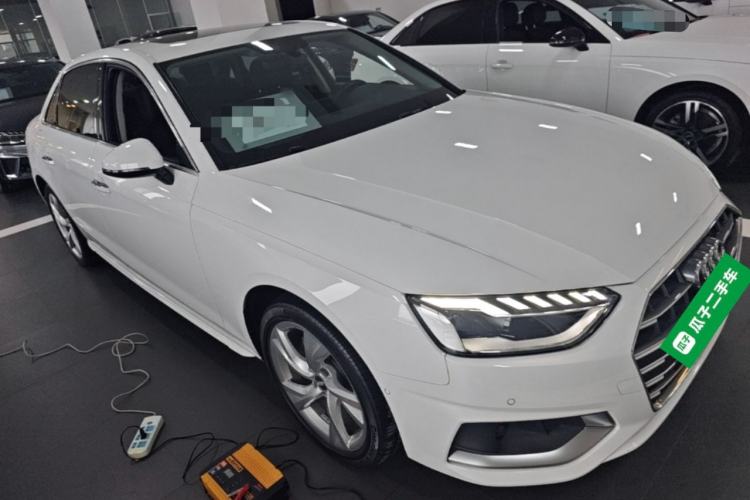 Used Audi A4L 2020 40 TFSI Luxury Prestige Edition Front Right 45 Deg