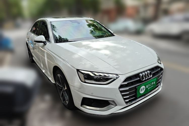 Used Audi A4L 2020 40 TFSI Fashionable and Elegant Model Front Right 45 Deg
