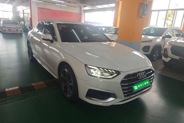 Used Audi A4L 2020 40 TFSI Fashionable and Elegant Model Front Right 45 Deg