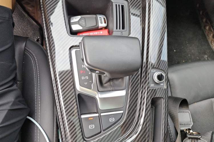 Used Audi A4L 2020 40 TFSI Luxury Prestige Edition Gear Lever