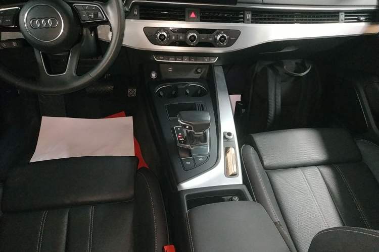 Used Audi A4L 2020 40 TFSI Fashion Dynamic Model Gear Lever