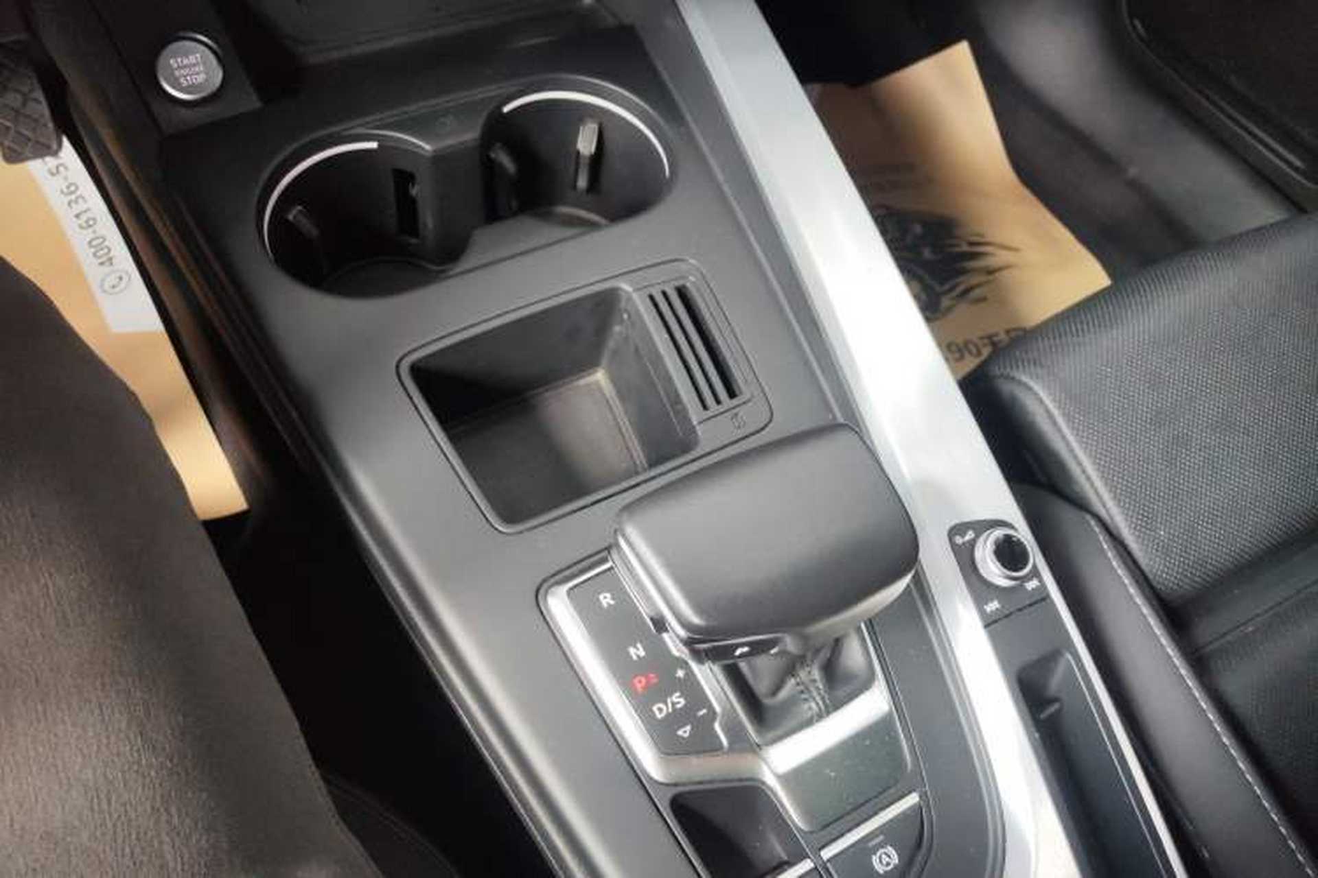 Used Audi A4L 2020 40 TFSI Fashion Dynamic Model Gear Lever