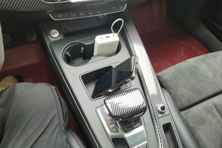 Used Audi A4L 2020 45 TFSI quattro Prestige Dynamic Edition Gear Lever