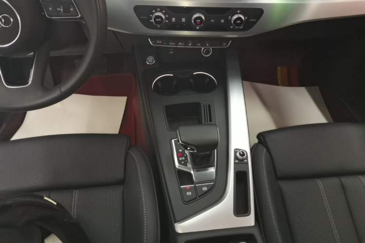 Used Audi A4L 2020 40 TFSI Fashion Dynamic Model Gear Lever