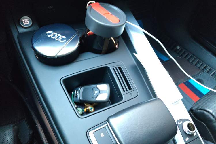 Used Audi A4L 2020 40 TFSI Fashion Dynamic Model Gear Lever
