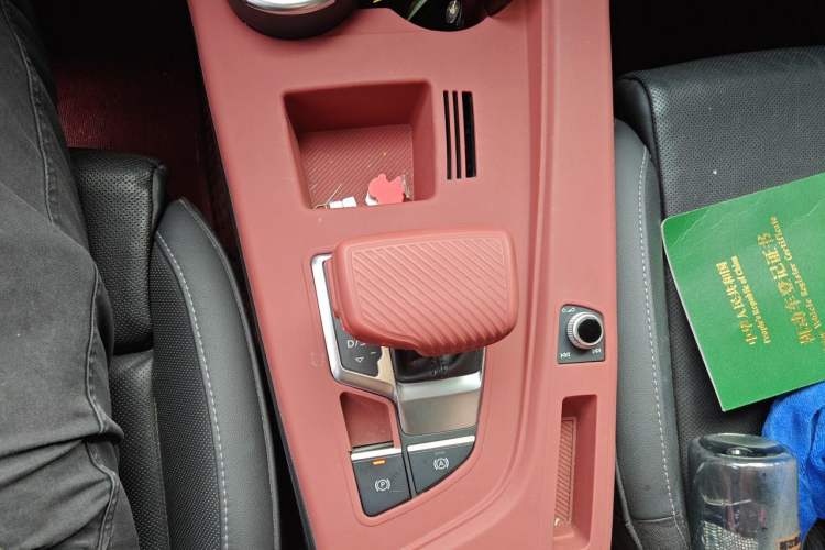 Used Audi A4L 2020 40 TFSI Fashion Dynamic Model Gear Lever