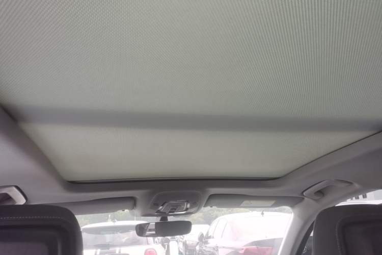 Used Audi A4L 2020 40 TFSI Luxury Dynamic Model Headliner