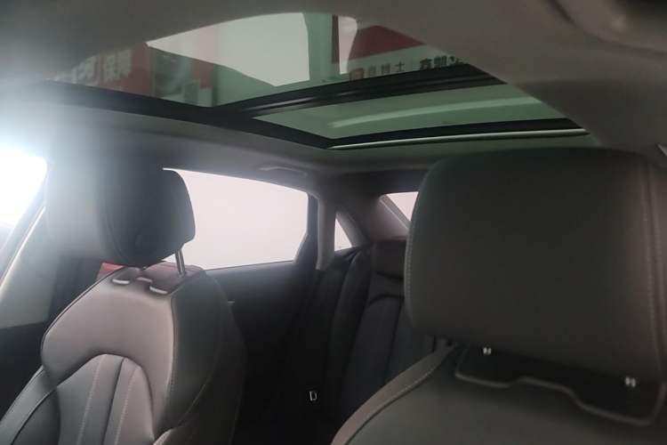 Used Audi A4L 2020 40 TFSI Fashion Dynamic Model Headliner