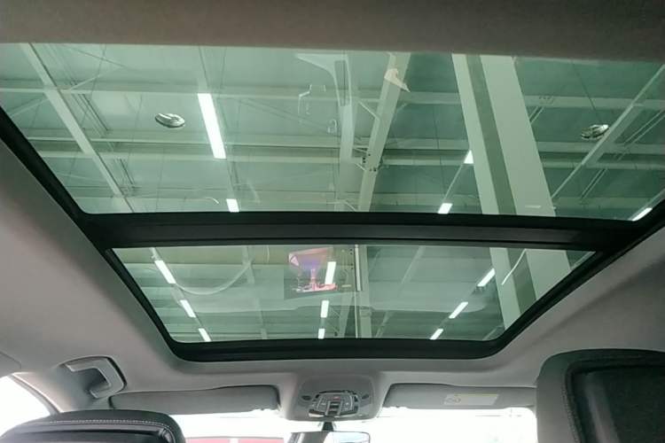 Used Audi A4L 2020 40 TFSI quattro Luxury Dynamic Model Headliner