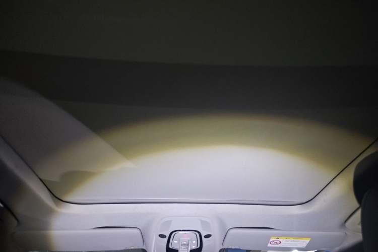 Used Audi A4L 2020 40 TFSI Luxury Dynamic Model Headliner