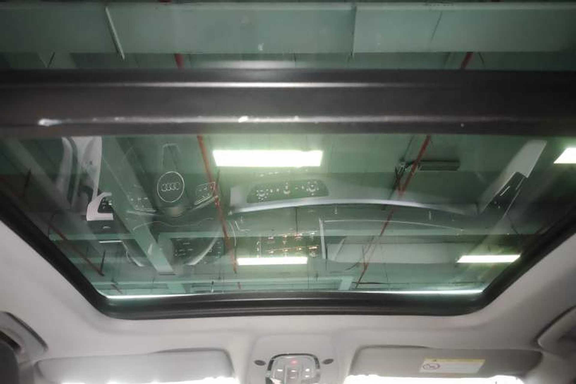 Used Audi A4L 2020 40 TFSI Fashion Dynamic Model Headliner