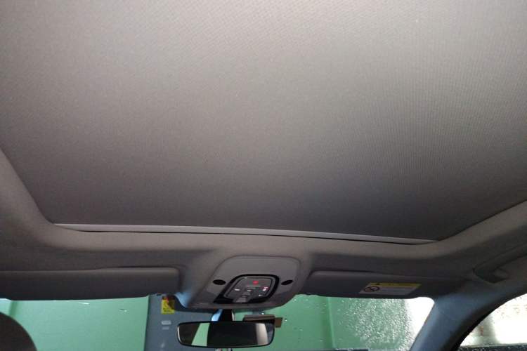 Used Audi A4L 2020 40 TFSI Fashionable and Elegant Model Headliner