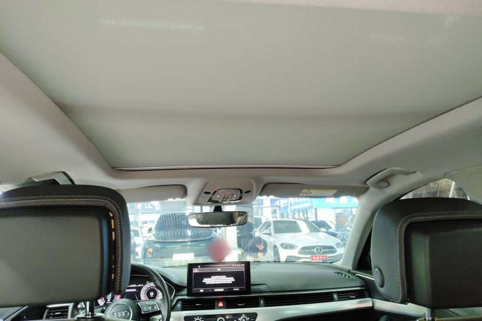 Used Audi A4L 2020 40 TFSI Fashionable and Elegant Model Headliner