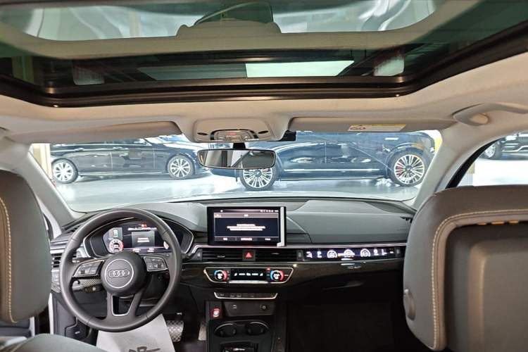 Used Audi A4L 2020 40 TFSI Fashion Dynamic Model Headliner