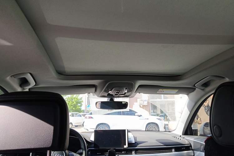 Used Audi A4L 2020 40 TFSI Luxury Dynamic Model Headliner
