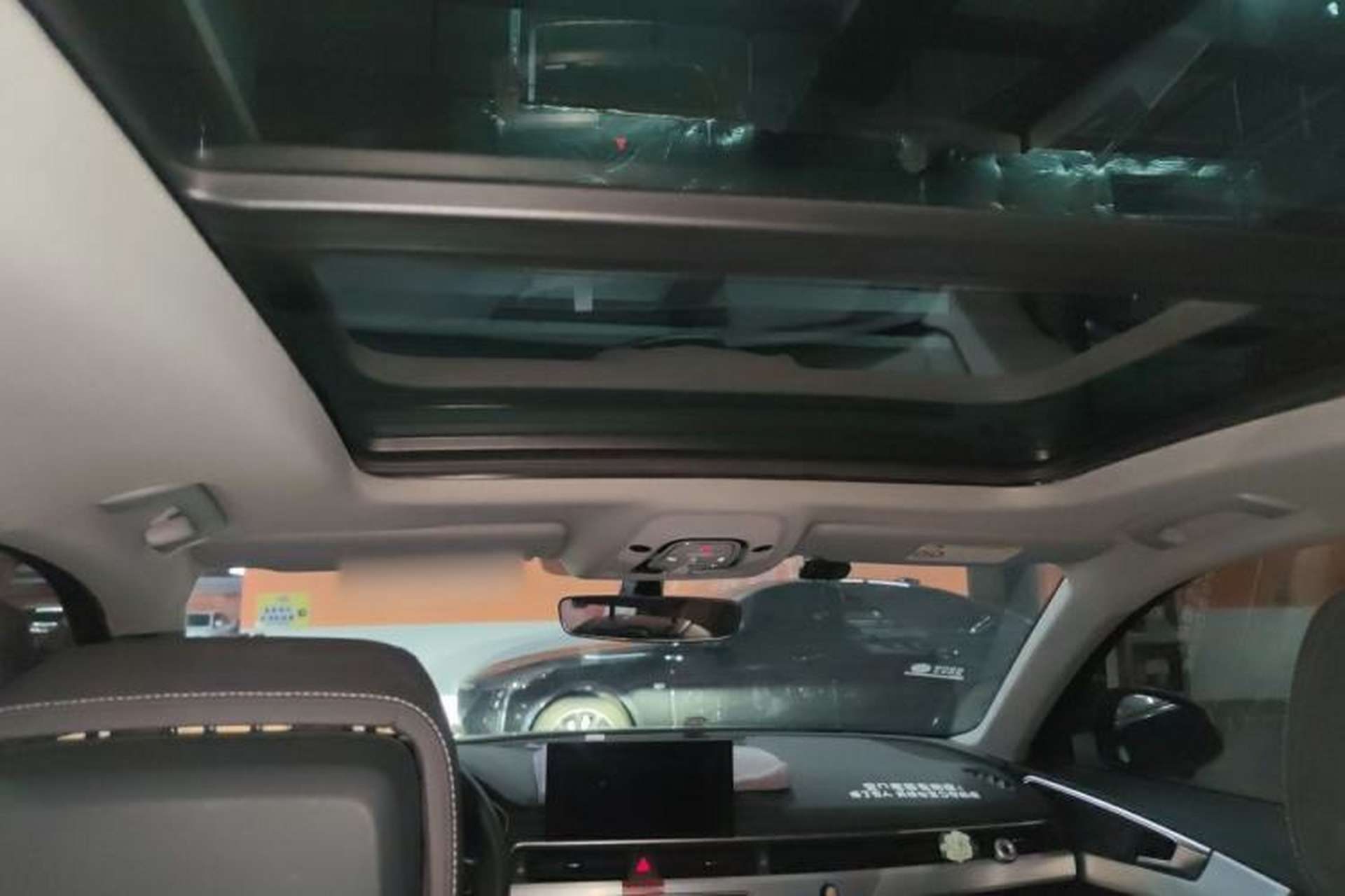 Used Audi A4L 2020 40 TFSI Luxury Dynamic Model Headliner