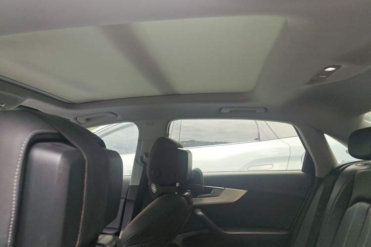 Used Audi A4L 2020 40 TFSI Fashion Dynamic Model Headliner