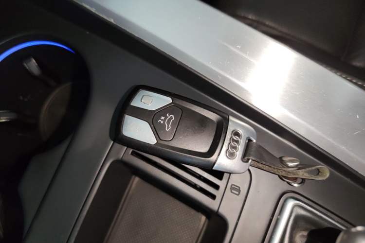 Used Audi A4L 2020 40 TFSI Fashion Dynamic Model Interior 1