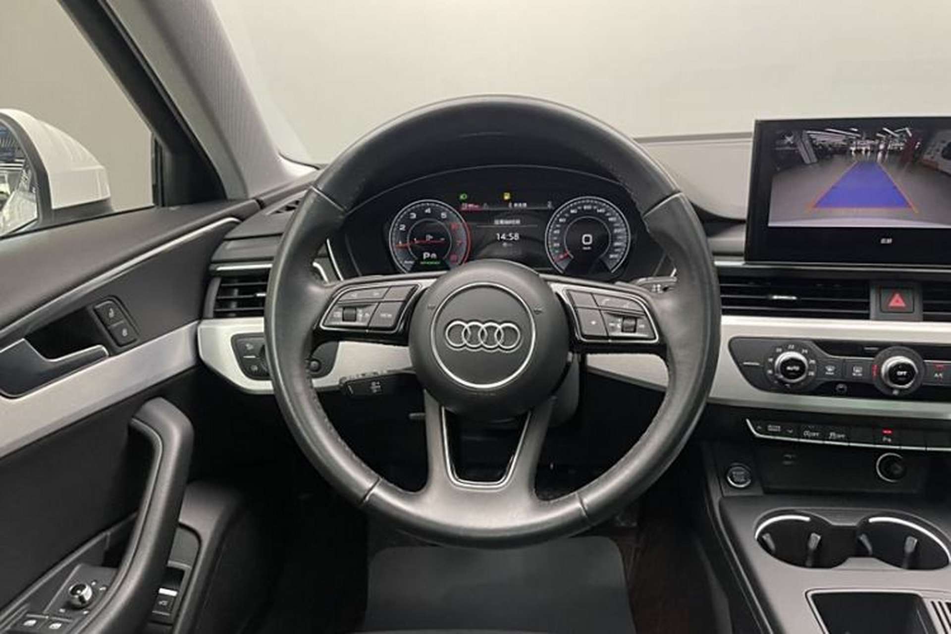 Used Audi A4L 2020 40 TFSI Fashion Dynamic Model Interior 1